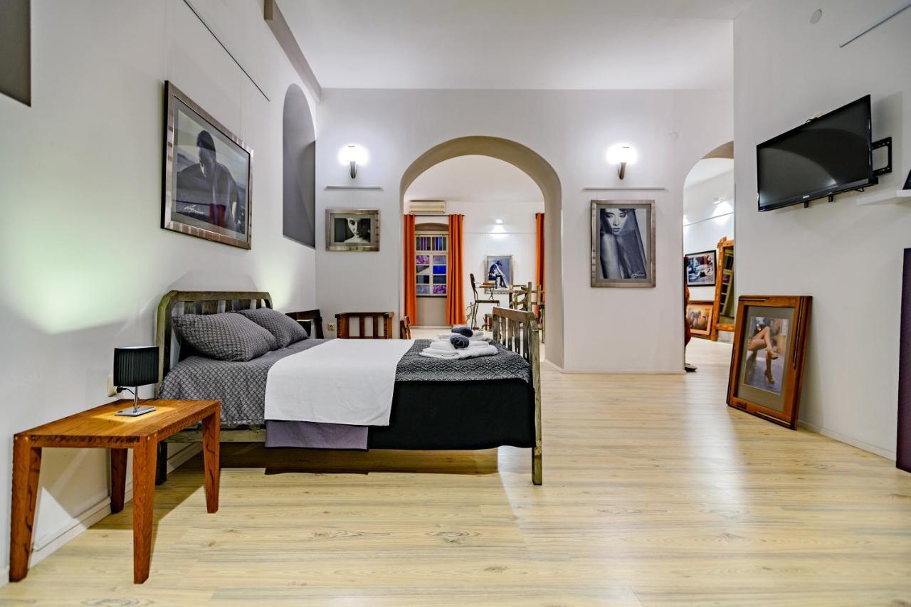 Lupino'S Gallery Apartment - Old Town Zadar Bagian luar foto