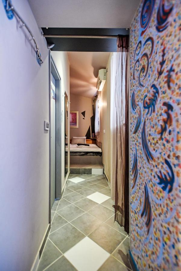 Lupino'S Gallery Apartment - Old Town Zadar Bagian luar foto