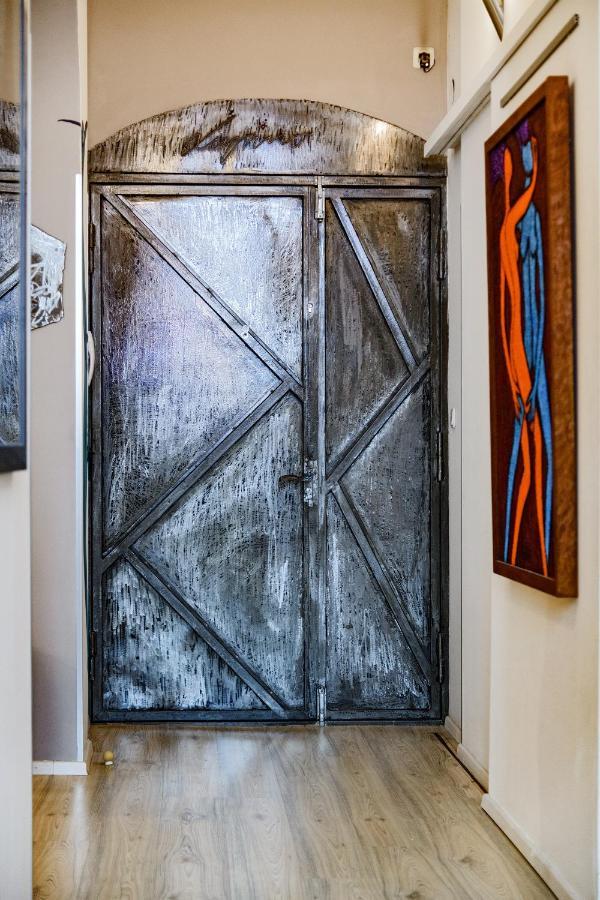 Lupino'S Gallery Apartment - Old Town Zadar Bagian luar foto