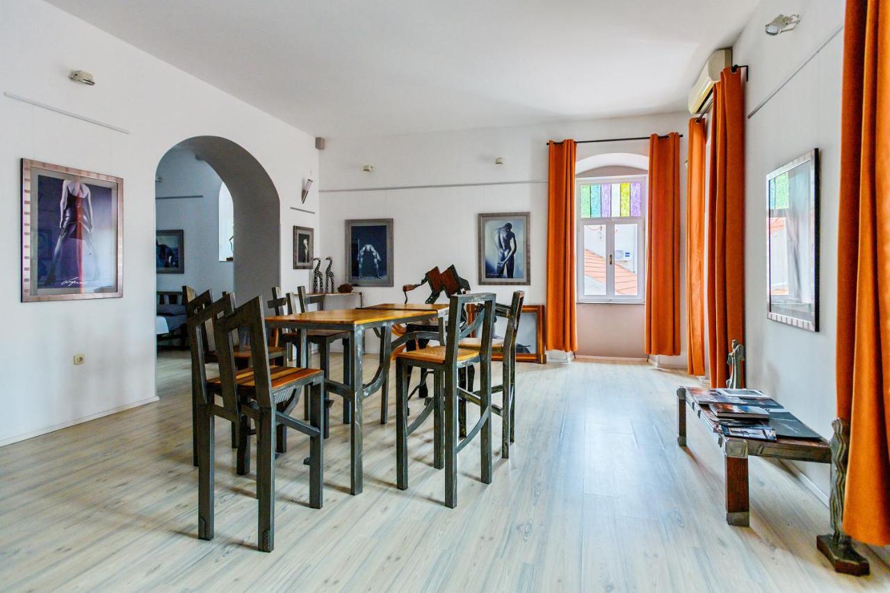 Lupino'S Gallery Apartment - Old Town Zadar Bagian luar foto