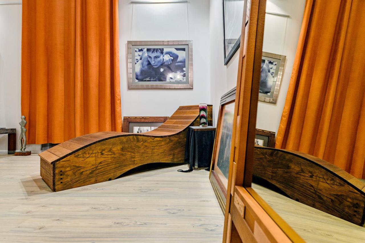 Lupino'S Gallery Apartment - Old Town Zadar Bagian luar foto