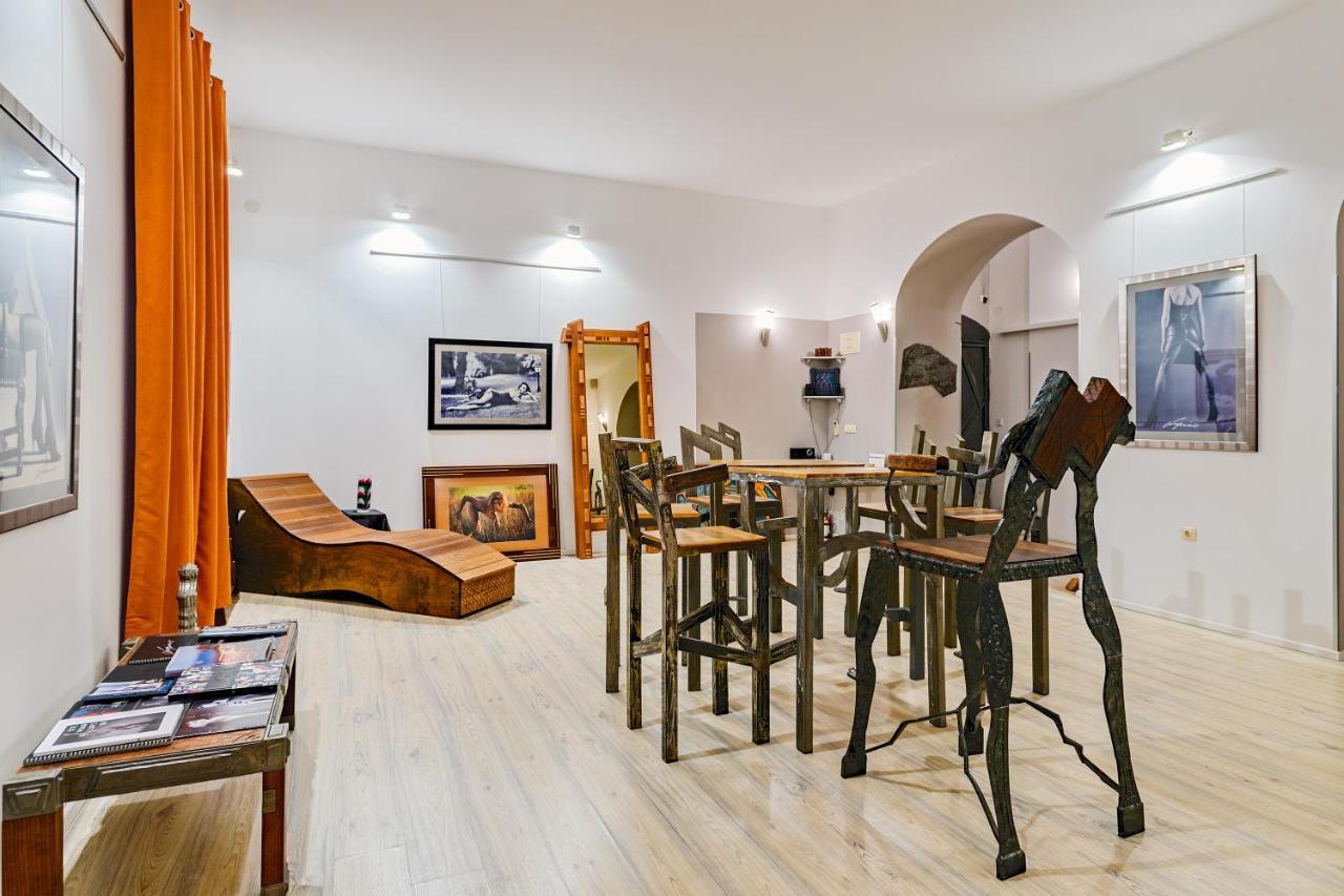 Lupino'S Gallery Apartment - Old Town Zadar Bagian luar foto