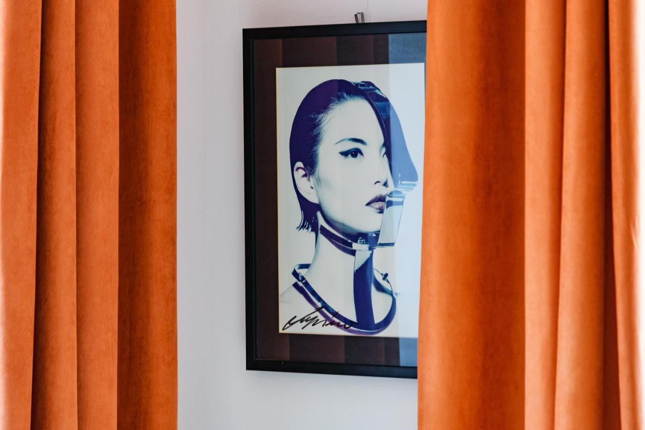 Lupino'S Gallery Apartment - Old Town Zadar Bagian luar foto